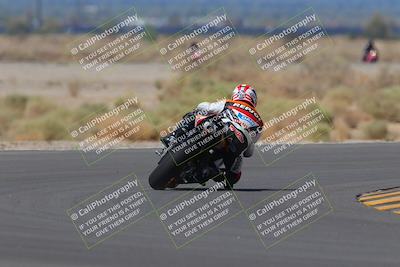 media/Sep-11-2022-SoCal Trackdays (Sun) [[81b7e951af]]/Turn 5 (1110am)/